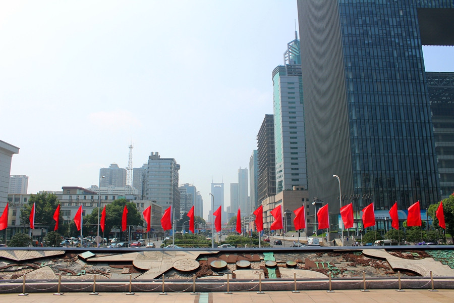 广场喜迎国庆,广场盛装迎国庆