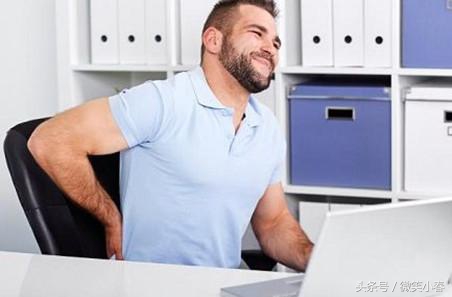 驼背耸肩缩脖子含胸如何纠正,耸肩驼背最佳纠正方法