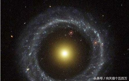 宇宙中那些令人着迷的奇特星系,宇宙中你能用肉眼看到的巨大星系
