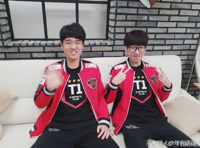 skt新赛季衣服,skt各赛季队服