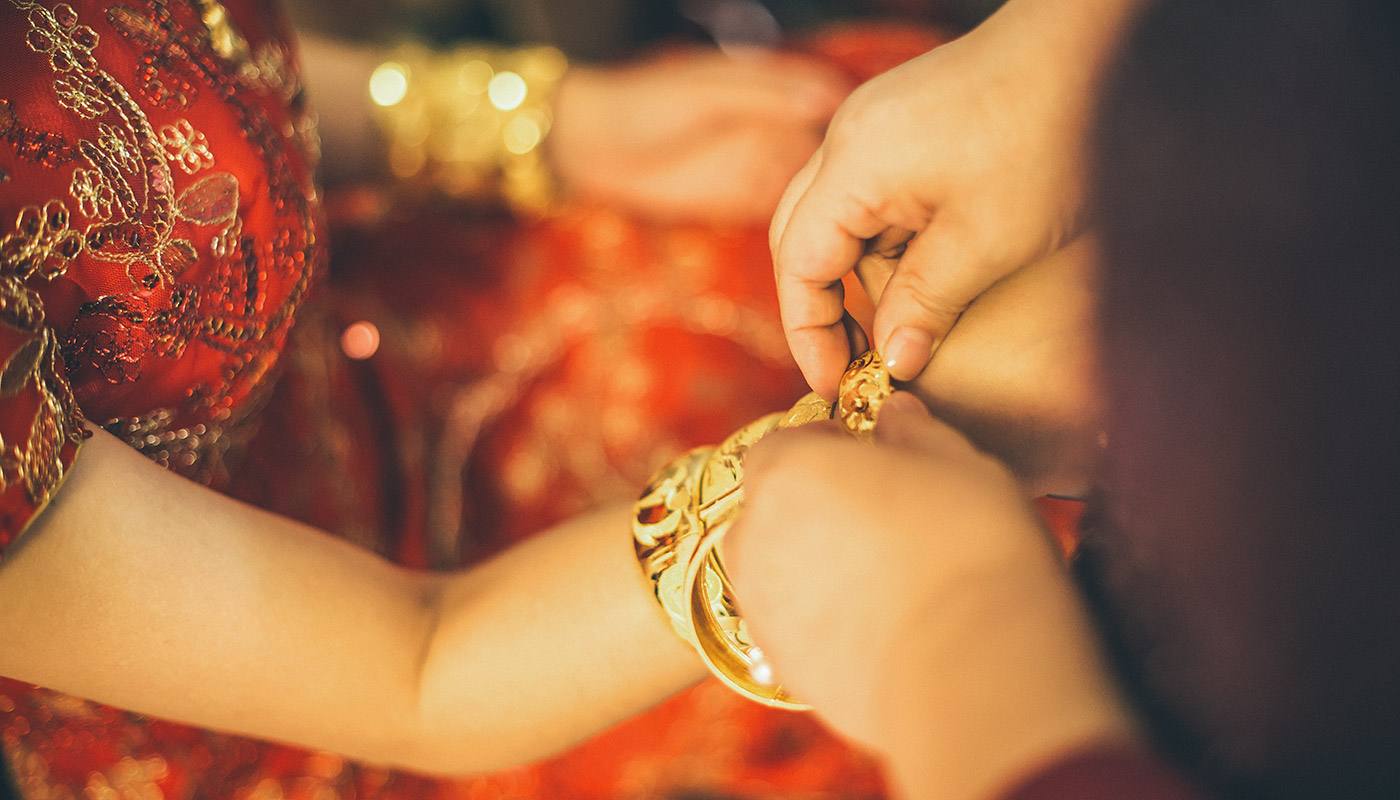 婚礼三金与五金的区别,婚礼纪的礼金需要本人领吗