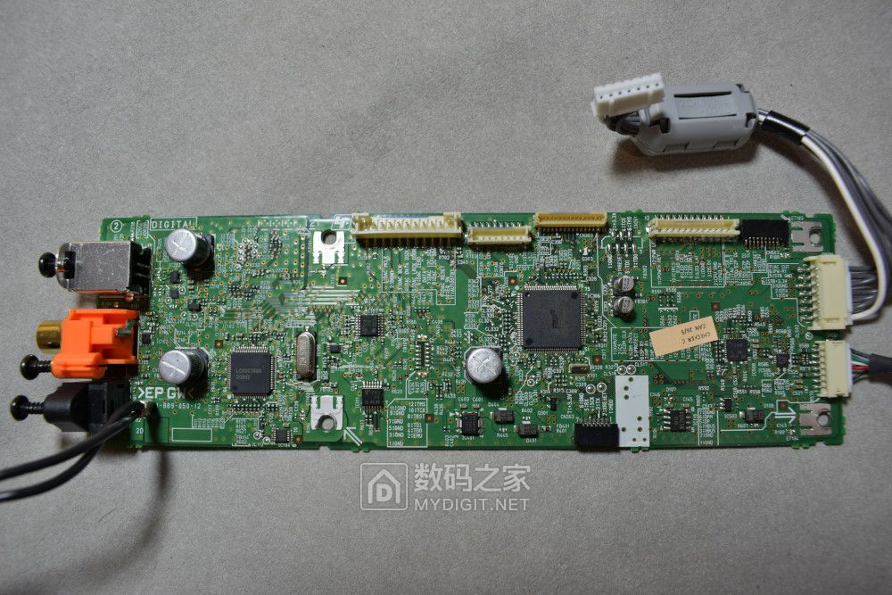 索尼uda1听感评测,索尼vf1功放拆解