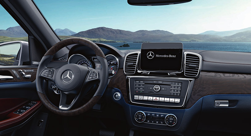 杭州西博会昨日开幕，平行*口车进**被拒之门外！是挑衅还是惧畏？