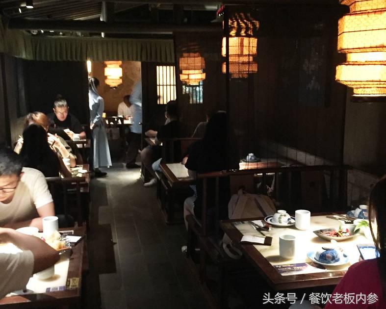 麦当劳招牌变黑,麦当劳黑大店