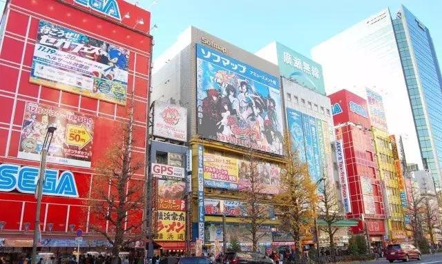 在欧洲买lv可退税,买lv包退税合适还是免税店合适