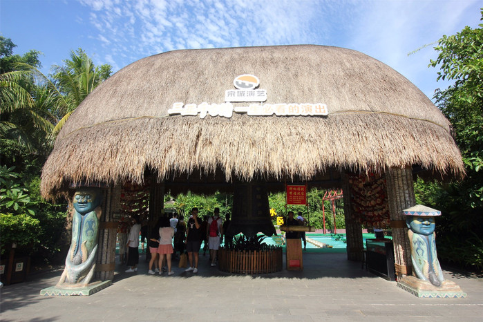 带着寻宝记游遍祖国大好河山,带着挖机去海边度假