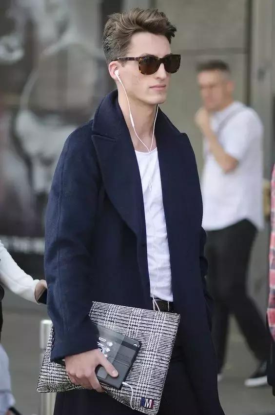 会用手包的男人我想给他+1000分