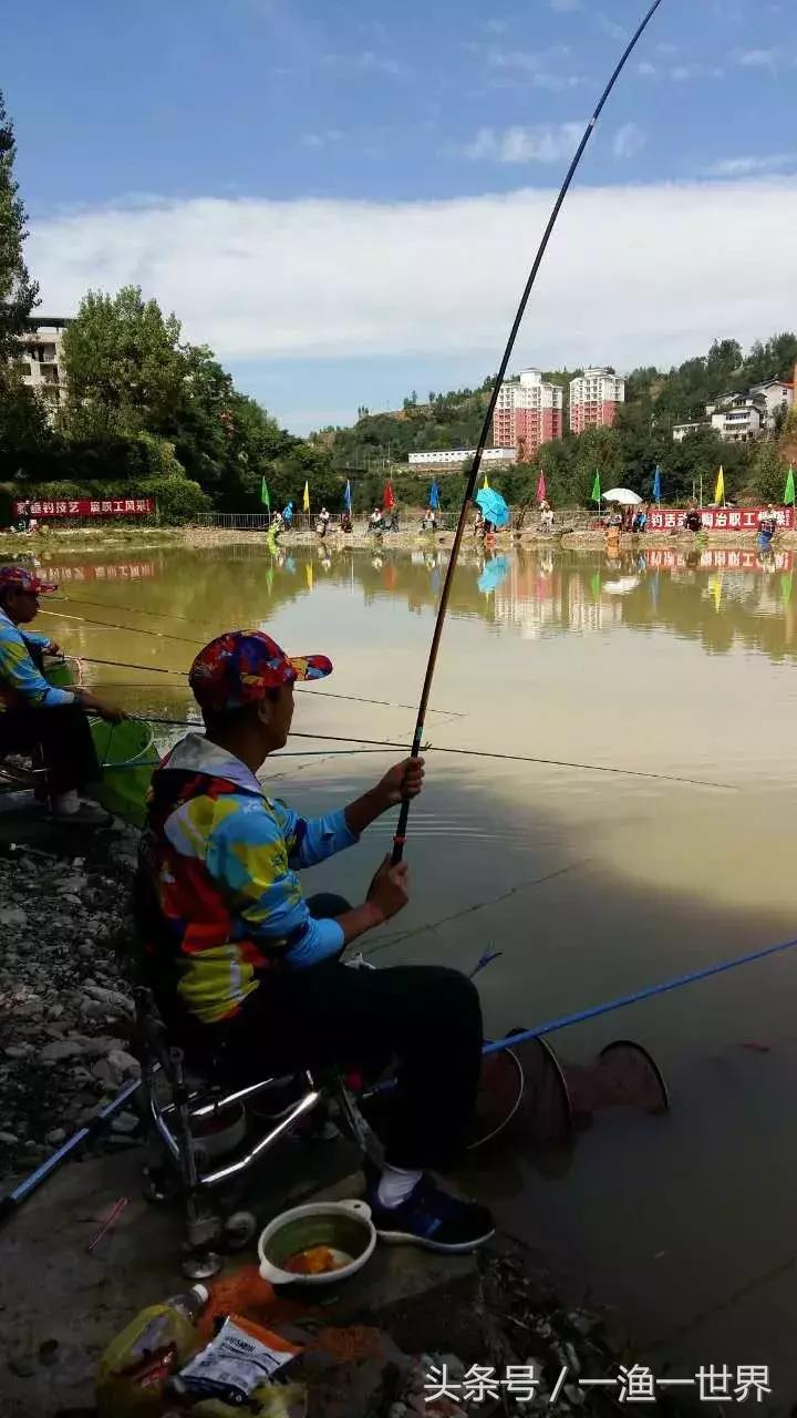 看看钓鱼人怎样打窝,最强钓鱼人怎么玩的