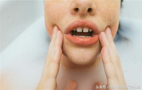 做了烤瓷牙还能换活动义齿吗,做了烤瓷牙还能戴矫正牙套吗