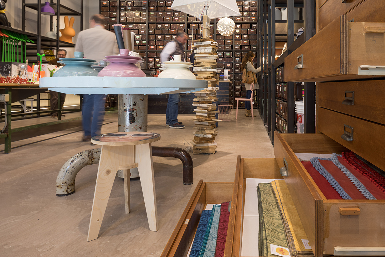 十一去意大利,别忘了去米兰逛逛这两家限时的时髦店铺