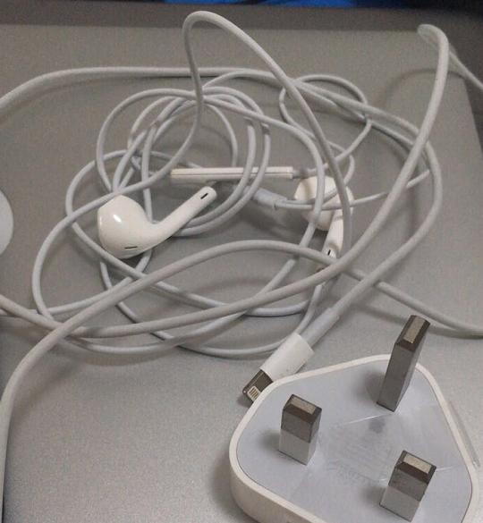 买二手手机iphone7,买二手iphone6s花了1500