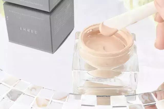 干皮底妆滋润霜推荐哪款,秋冬保湿干皮底妆推荐