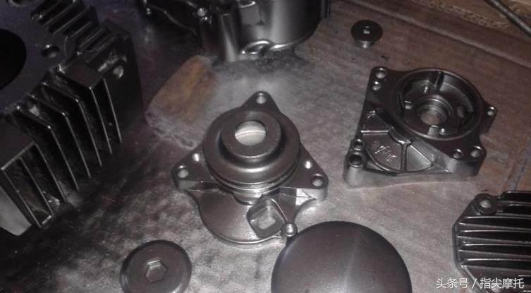 大排量摩托车维修全过程,摩托车的维修与保养从入门到精通