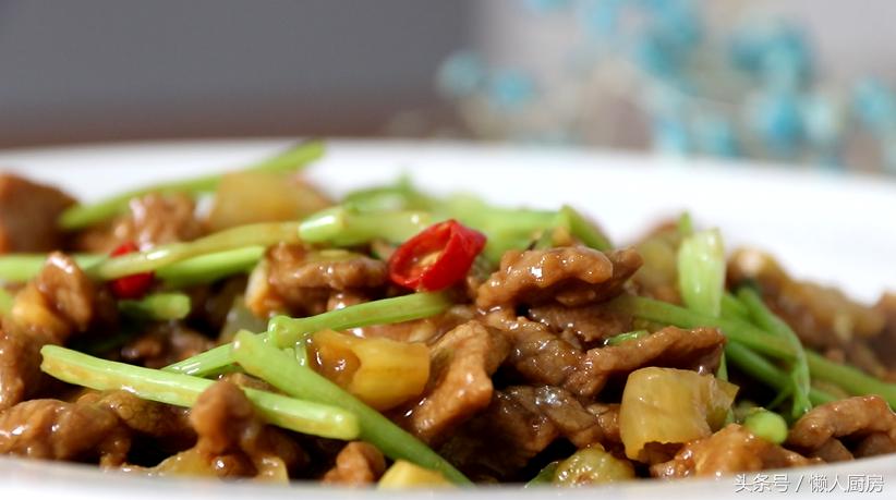 怎么样炒牛肉小炒肉,炒牛肉家常做法小炒肉