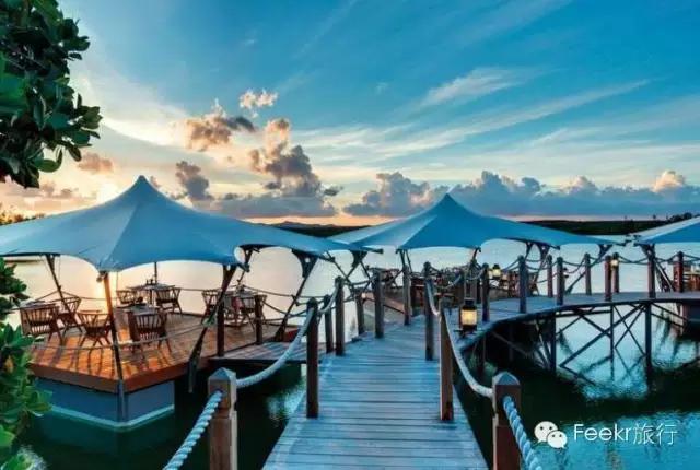 这个与马尔代夫隔海相望的火山岛国，免签人少，还可以玩遍海陆空
