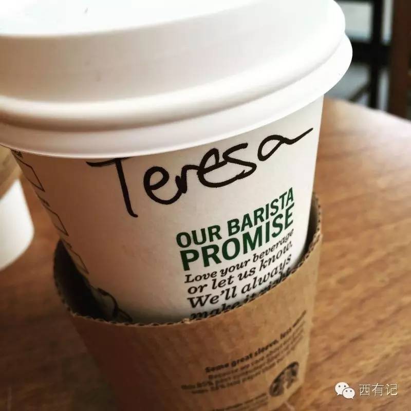 尊严着的虚荣：时尚女编辑的幕后生活