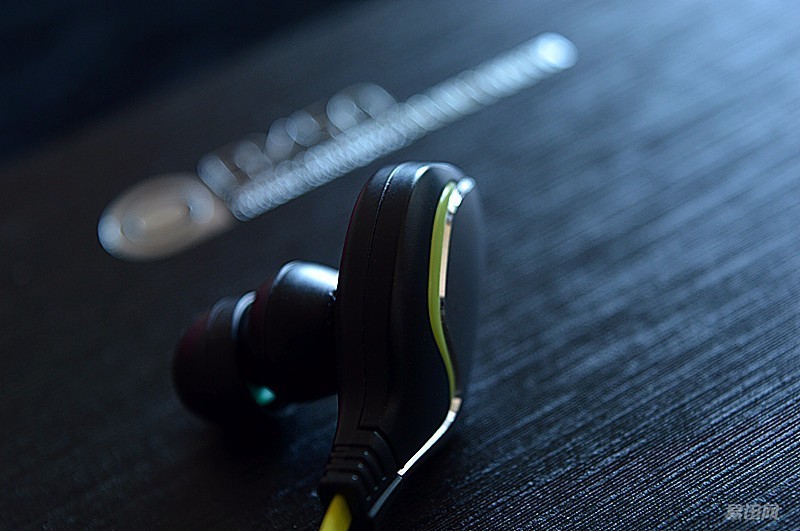 佳能尼康新手入门推荐,佳能尼康入门单反哪个好