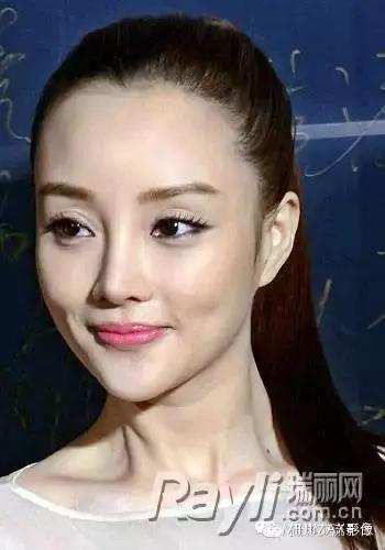 拍照怎么笑得好看又自然不露牙,拍照时如何笑得更好看更自然