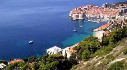 在随州买套房子的钱，出国能干点啥？