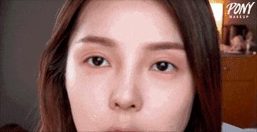 阿玛尼什么颜色口红最好用显白,李佳琦推荐适合秋冬的显白口红