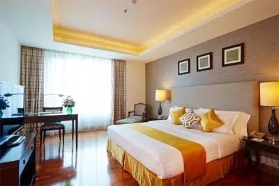 揭秘：真实的泰国人妖，昙花一现的美丽