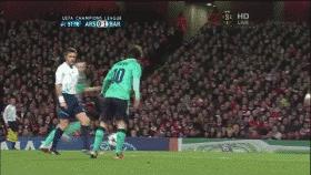 绝对球感足坛神级停球集锦,盘点足球那些神级停球