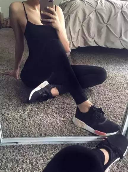 余文乐穿的匡威鞋子是哪一款,余文乐穿过的adidas鞋