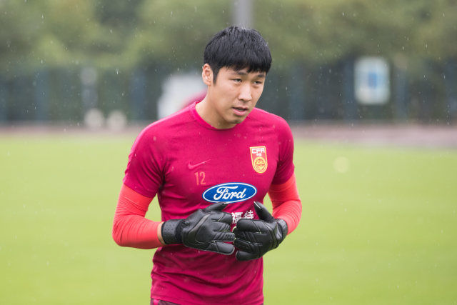 不坠青云志|临江合刃!U22男足迎战洪都拉斯海报出炉