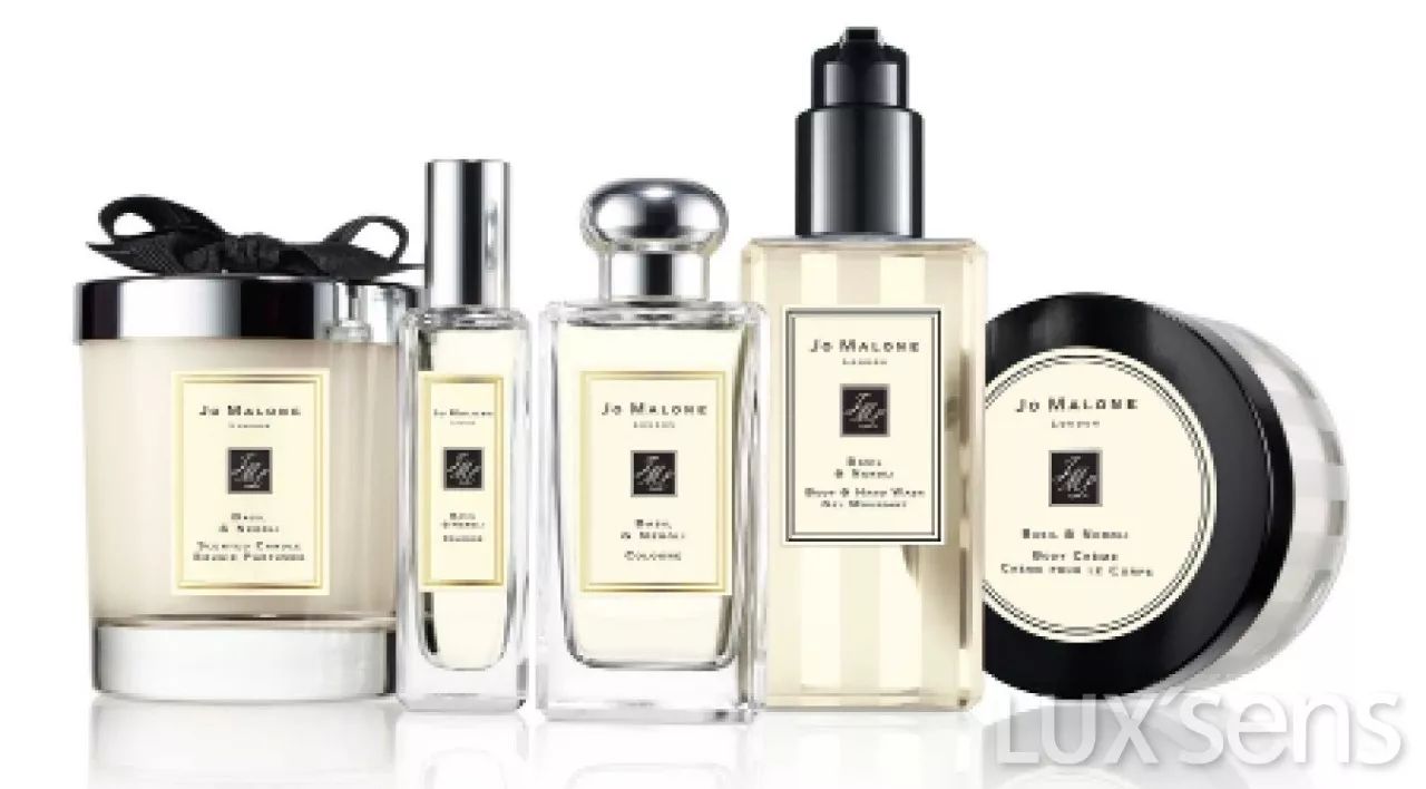 机场免税店购物最全攻略,机场免税店必买清单