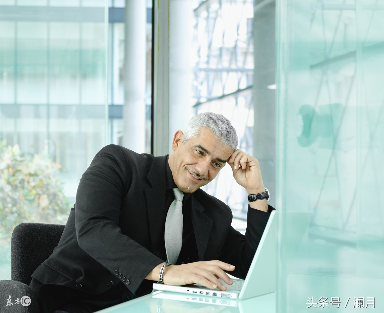 职场最舒服的辞职信,职场上的00后辞职信