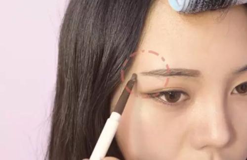 眼角鼻梁塌怎么拯救,鼻梁塌陷怎么补救不手术