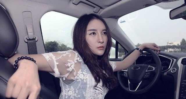 新款阿特兹改装轮毂,蒙迪欧蜂窝中网