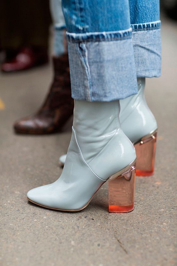 粗跟鞋怎么穿才显瘦 (显瘦女士粗跟鞋)