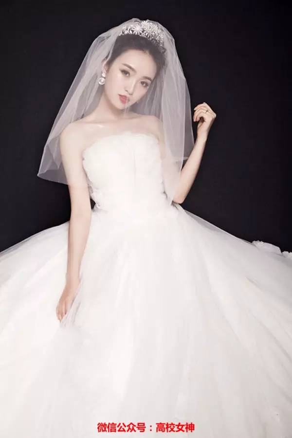 南京市十大女神，秀色可餐，章泽天能否当上市花？