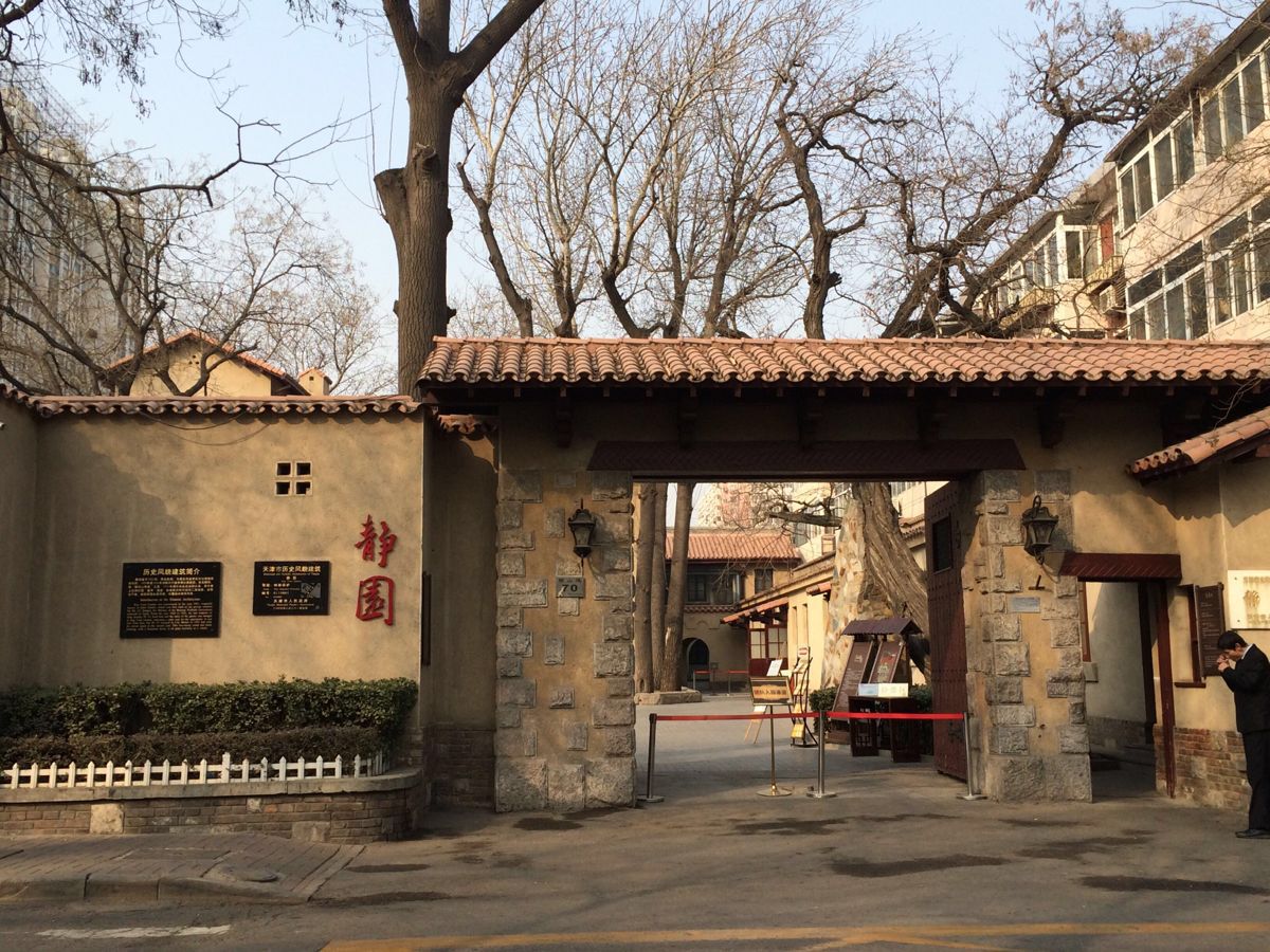 为达“邪恶”目的，她成了史上唯一活着入棺的皇后，想想也是拼了