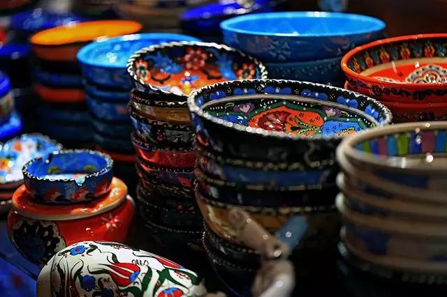 各国市集看花眼，姑娘们，钱包可准备好了？