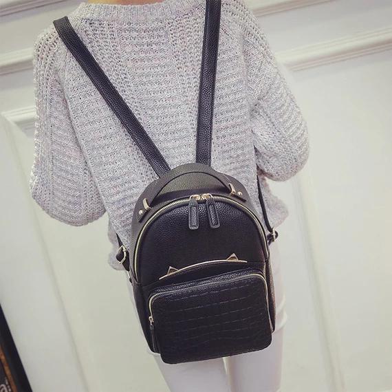 学院风个性双肩包装嫩卖萌必备法宝