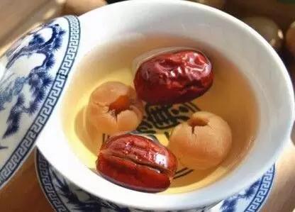 头痛胃痛、血压高、老花眼、天寒怕冷……喝这些茶很有用