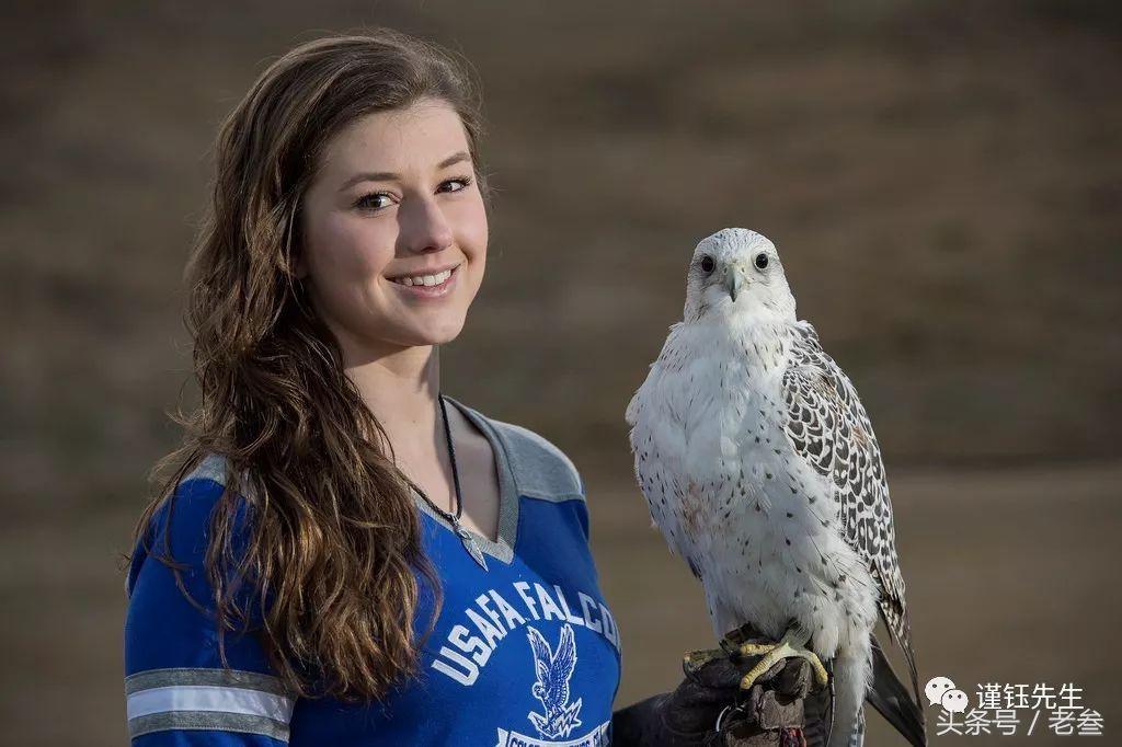 美国空军学院日常,美国空军学院女兵