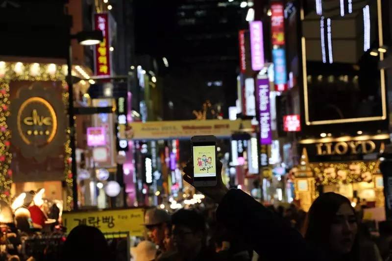 这里可能是唯一能够满足你吃到巨无霸海鲜和偶遇Runningman的地方了！