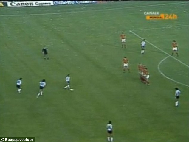 球王马拉多纳1v6,马拉多纳与梅西1v6