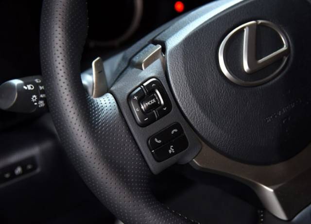 rc200雷克萨斯底盘,辣评汽车奥迪宝马奔驰