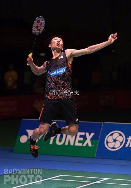 羽毛球进攻性打法球拍推荐,羽毛球装备策略