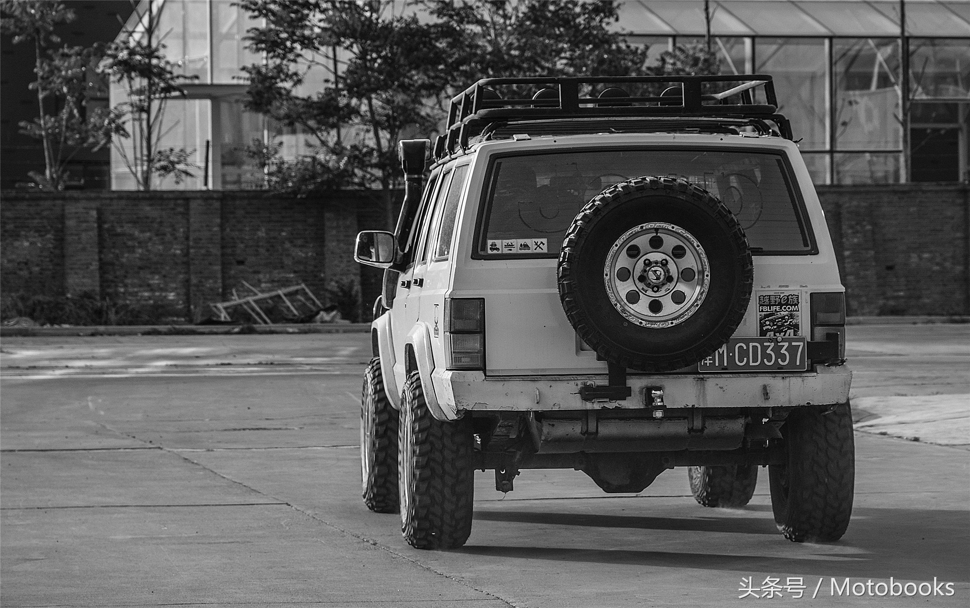 老车｜“老兵不死”1998Jeep小切诺基