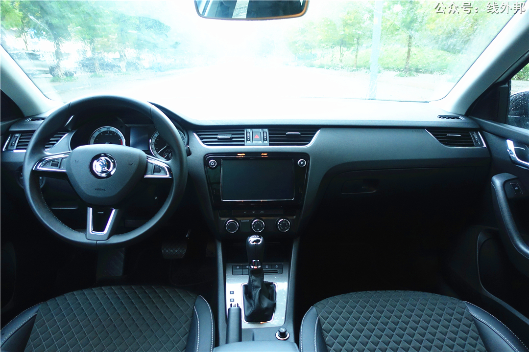 2022斯柯达明锐旅行版视频试驾,斯柯达明锐旅行版280tsi豪华版