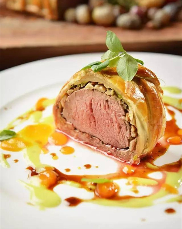 点餐不如自给自足！给大家介绍下这是我讨好女朋友的惠灵顿牛排