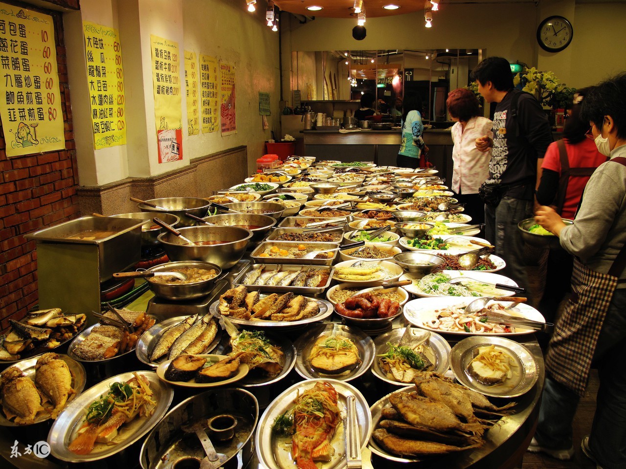 小本创业开小吃店怎么选址,适合小本创业早餐小吃店