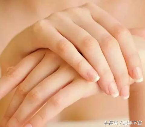 手指上没有半月牙是啥原因,手指半月牙代表什么