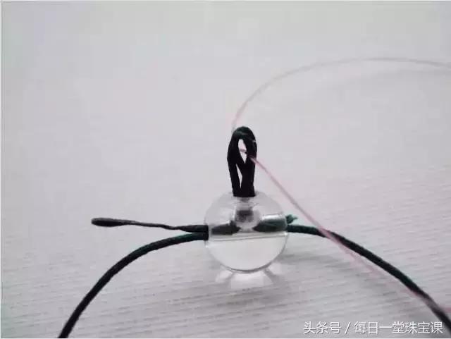 手串突然断了有讲究吗,手串珠子容易磨断绳子要怎样防止