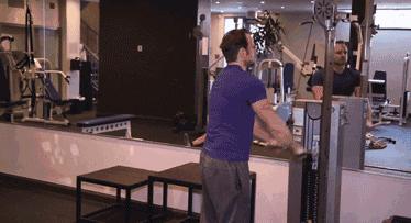 骨架小又瘦的男人,很瘦骨架小的男生该怎么健身